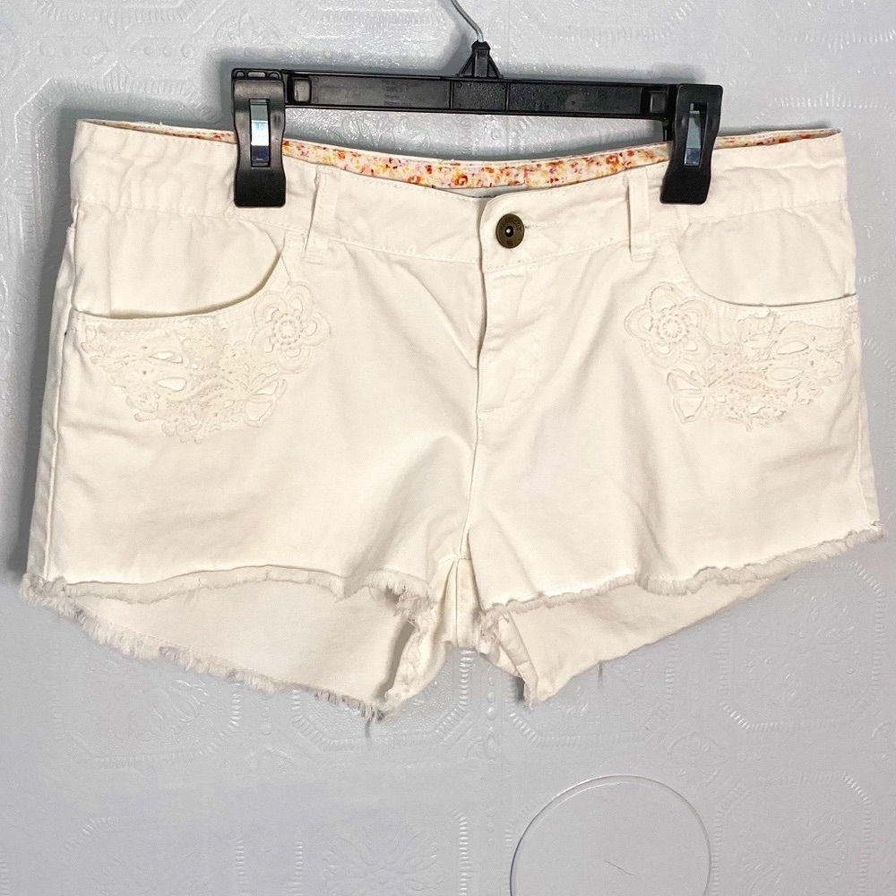 Element Women’s White Cut-off Shorts